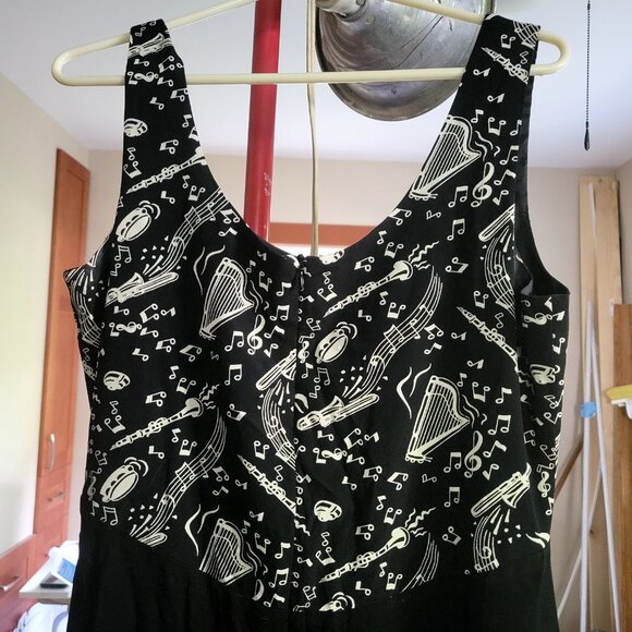 Music design dress - Picture 4 of 5